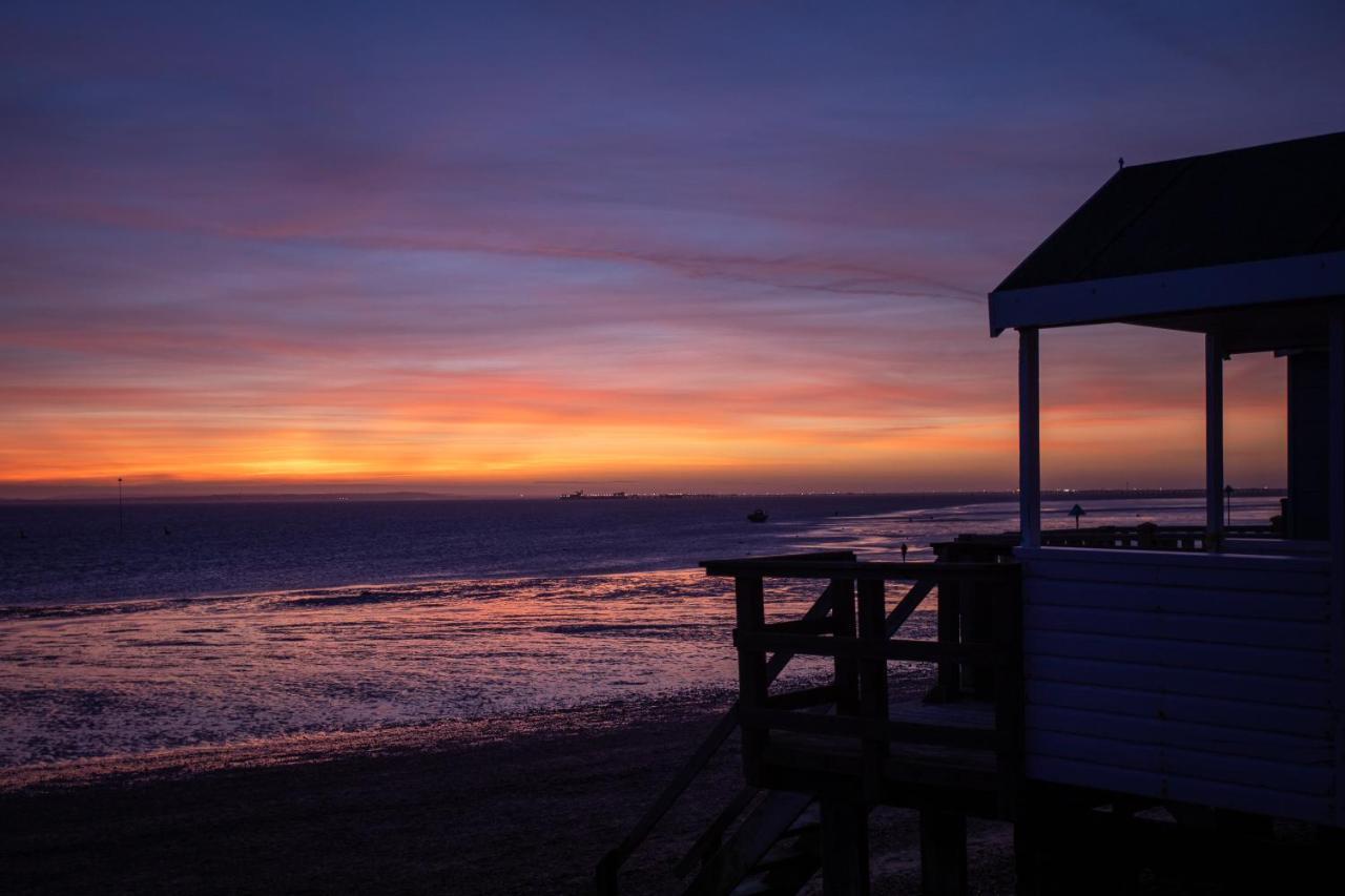 Roslin Beach Hotel Southend-on-Sea Extérieur photo